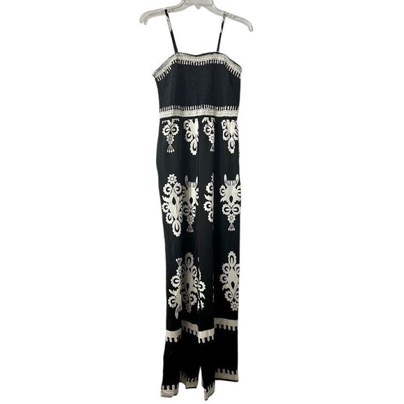 Pretty Garden Sleeveless Smocked Printed Wide Leg Black White Jumpsuit Sz Medium - Picture 1 of 6